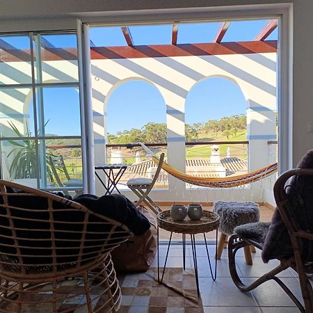 Komfortables Town House In Traumhafter Lage Budens Esterno foto