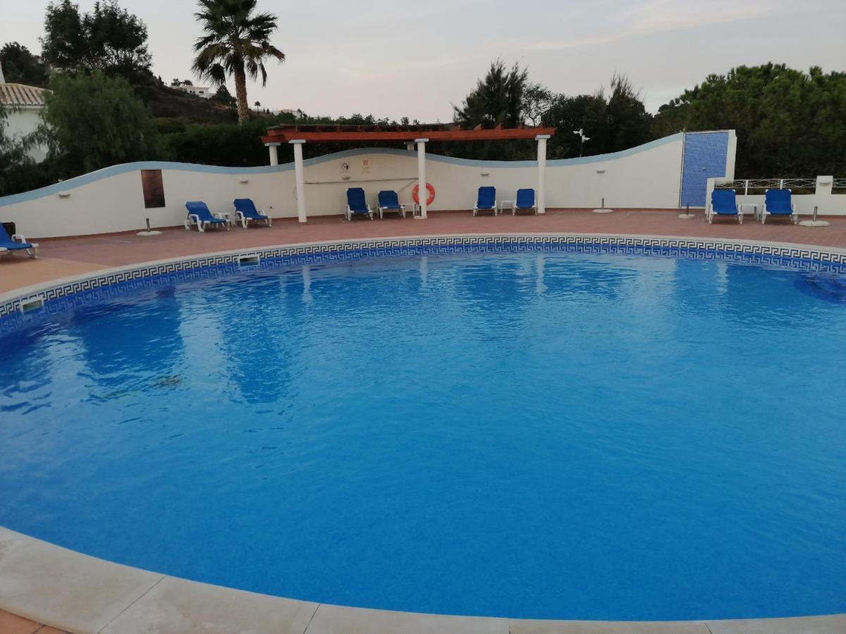 Komfortables Town House In Traumhafter Lage Budens Esterno foto