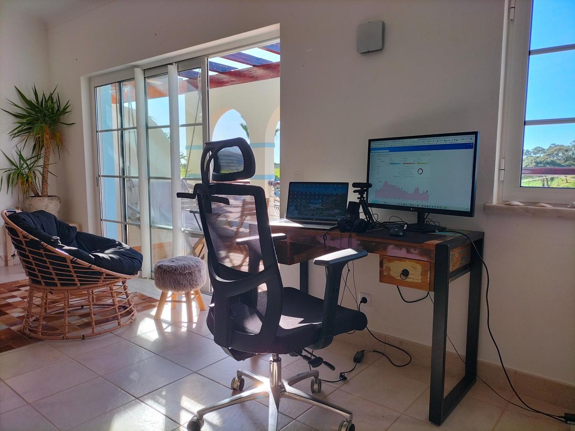 Komfortables Town House In Traumhafter Lage Budens Esterno foto