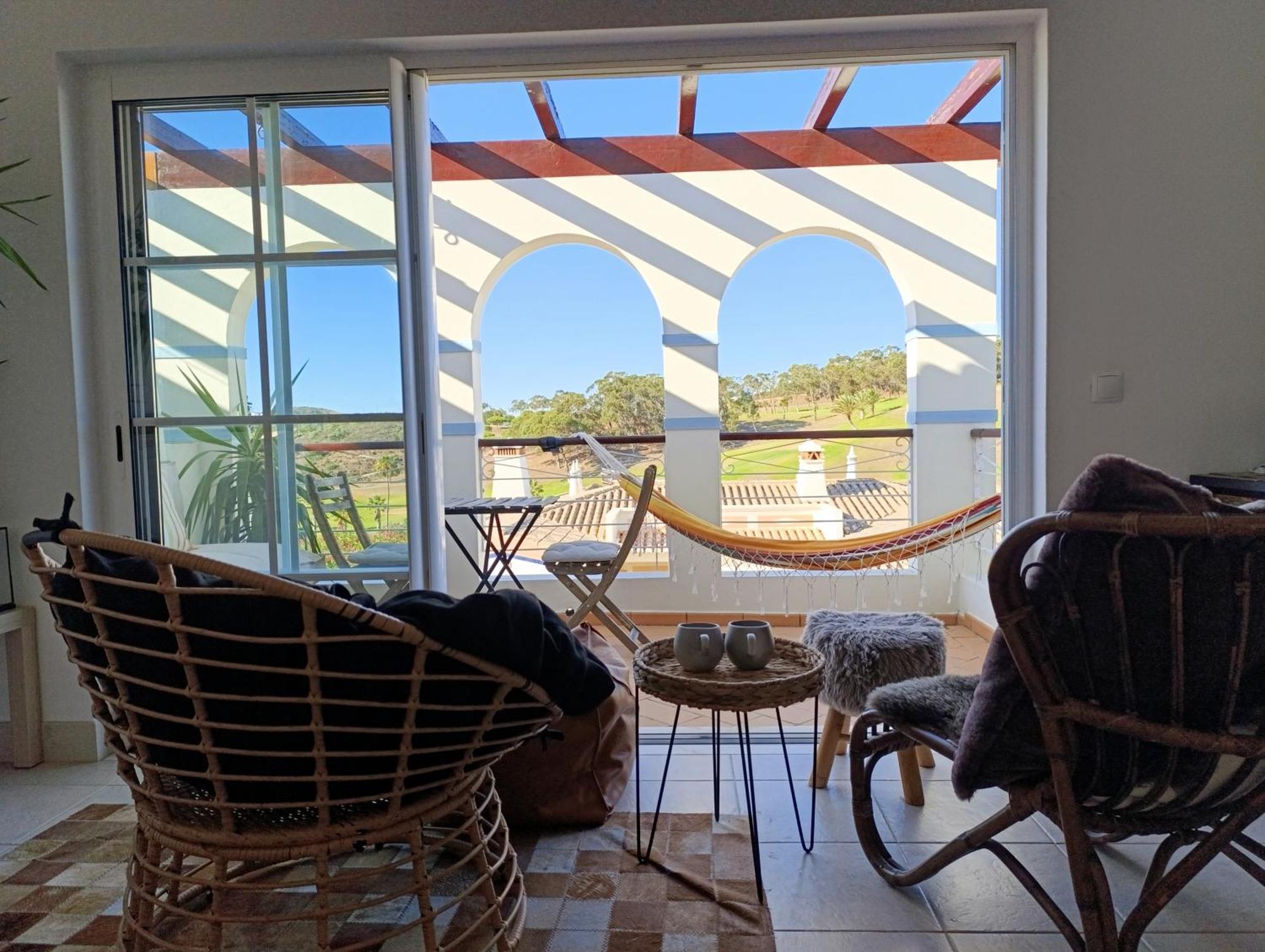 Komfortables Town House In Traumhafter Lage Budens Esterno foto